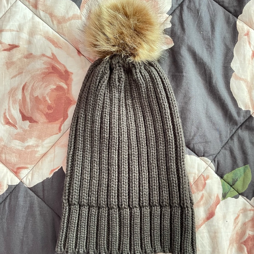 Francesca’s Collections beanie